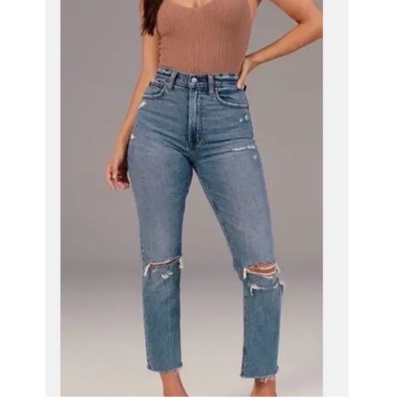 Abercrombie & Fitch Ultra High Rise Ankle Straight ripped jeans - Picture 1 of 4